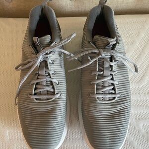 FJ Footjoy Flex XP men's spikeless golf shoes